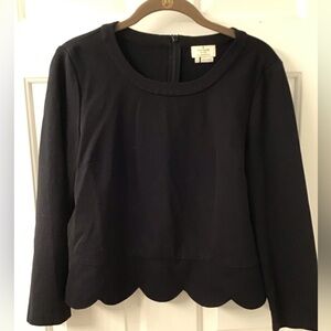 KATE SPADE SZ 8 BLACK SCALLOP HEM TOP GUC ZIP AT BACK NECK WOMENS